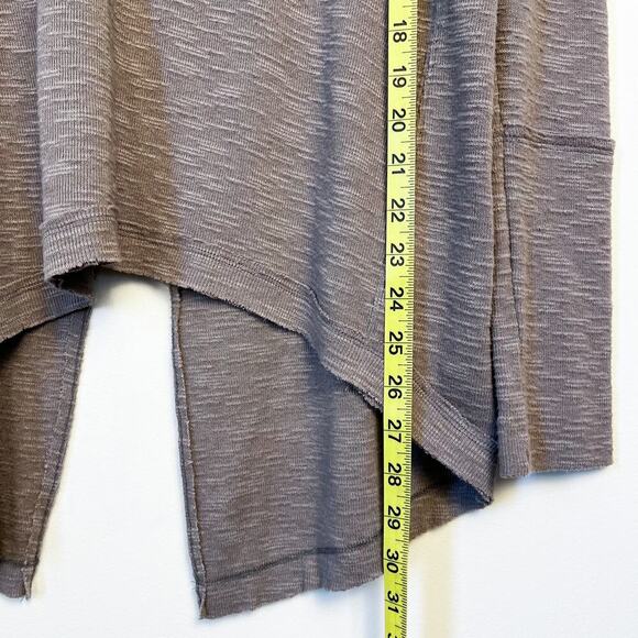 Free People We the Free Split Back Hi-Lo Turtleneck Top Stone Gray Small Lagom - Picture 10 of 13